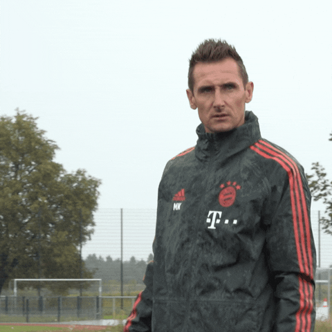 Quiz despre Miroslav Klose: C pentru mult timp despre golgheter german?