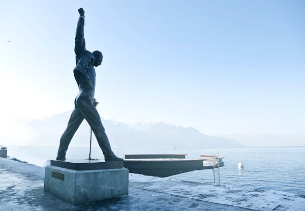 Quiz despre Montreux, Elve comanda: C pentru mult timp despre acest lucru?